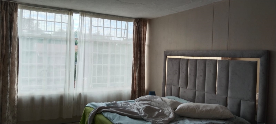 1 Bedroom Property for Sale in Polokwane Central Limpopo