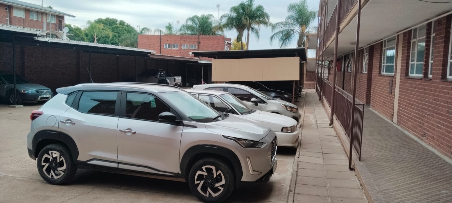 1 Bedroom Property for Sale in Polokwane Central Limpopo
