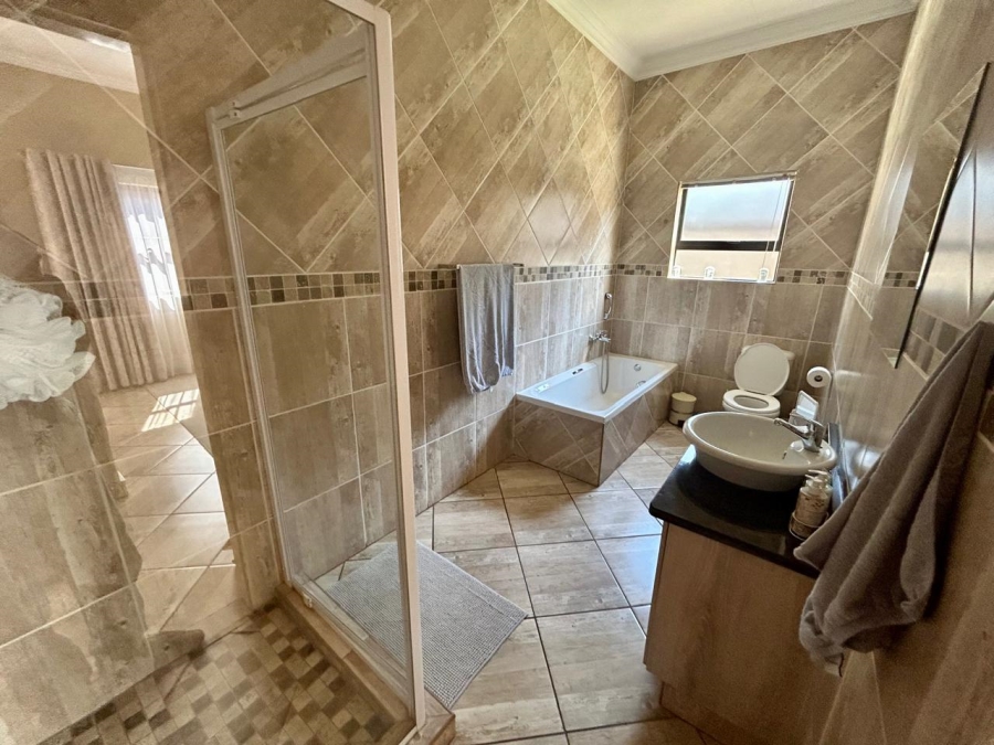 4 Bedroom Property for Sale in Mokopane Central Limpopo