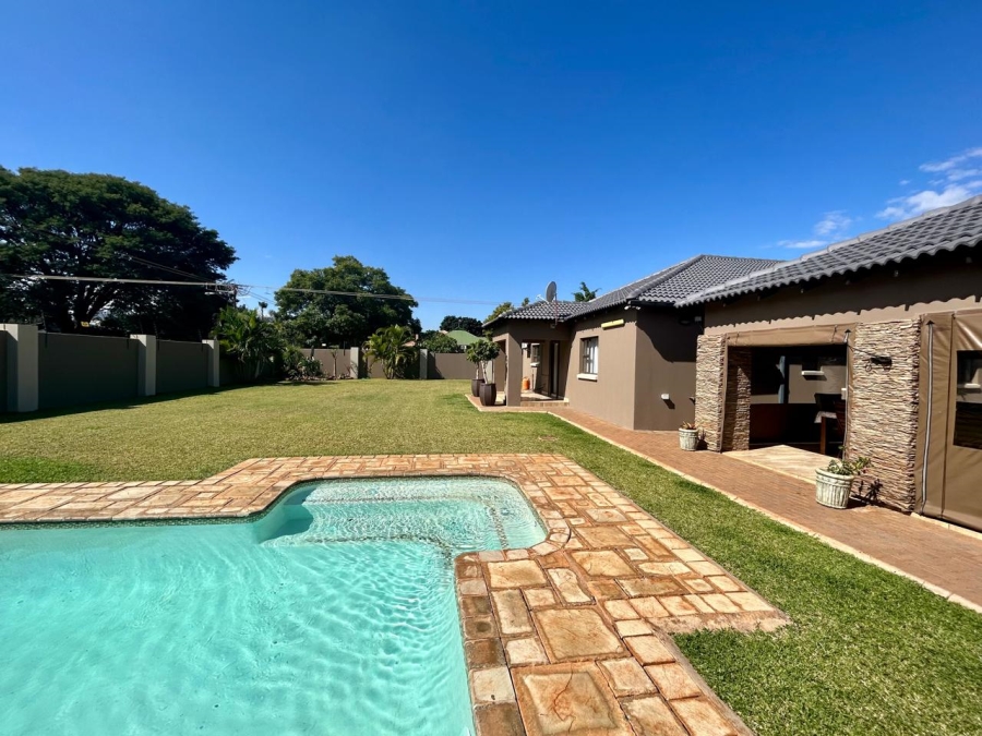 4 Bedroom Property for Sale in Mokopane Central Limpopo