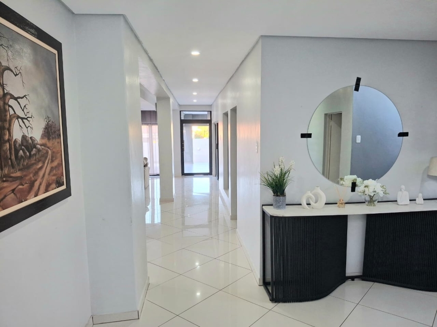 To Let 5 Bedroom Property for Rent in Bendor Limpopo