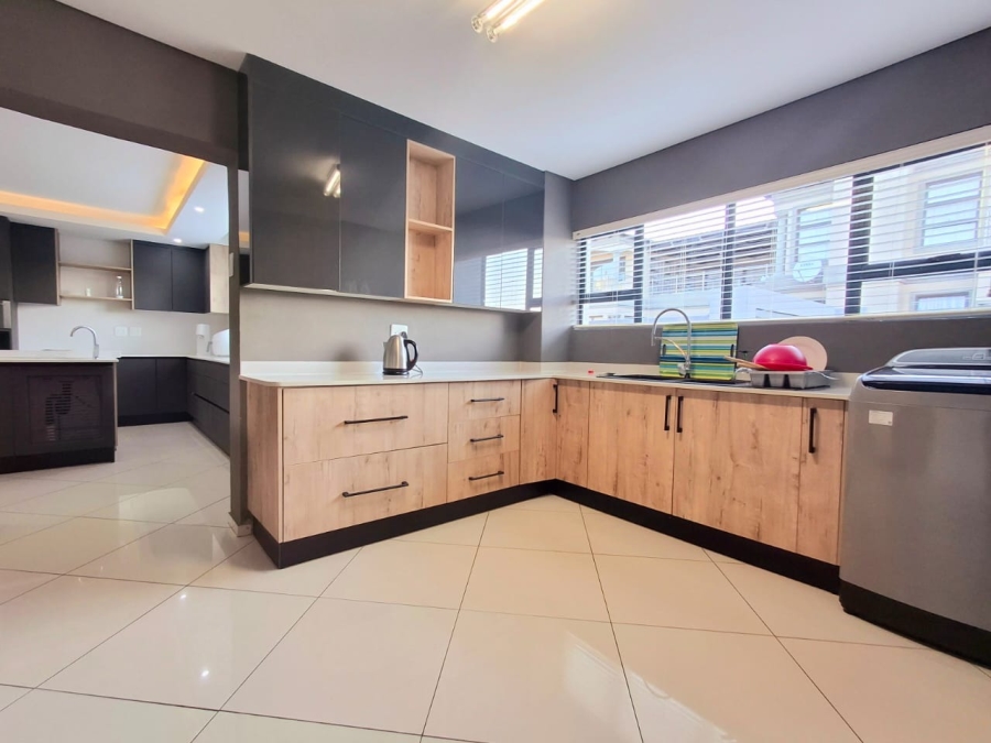 To Let 5 Bedroom Property for Rent in Bendor Limpopo