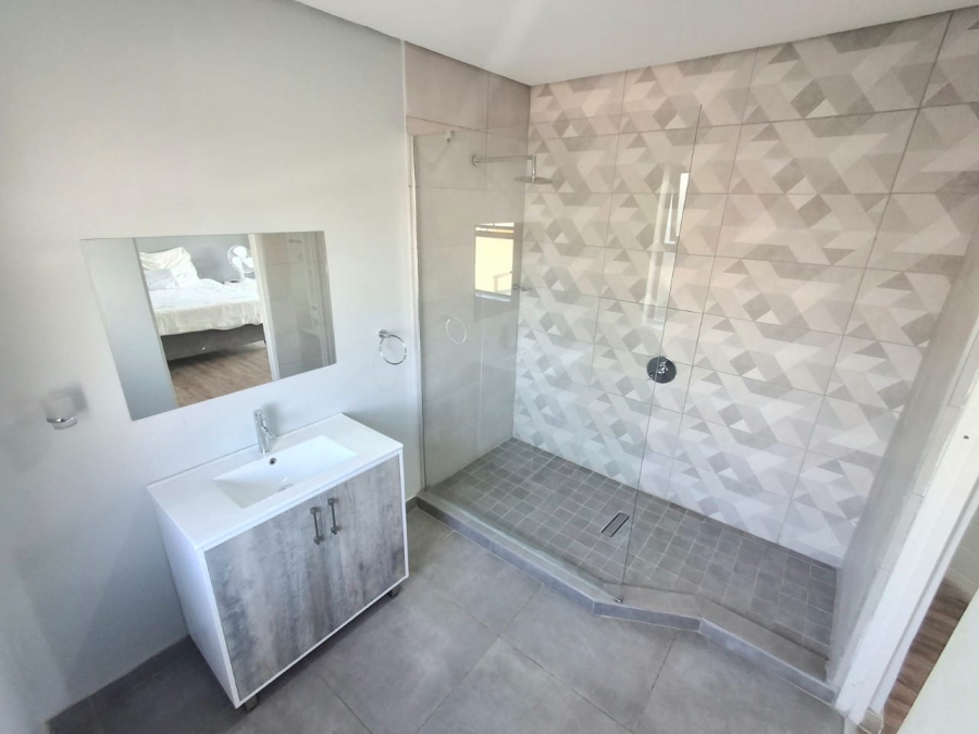 To Let 5 Bedroom Property for Rent in Bendor Limpopo