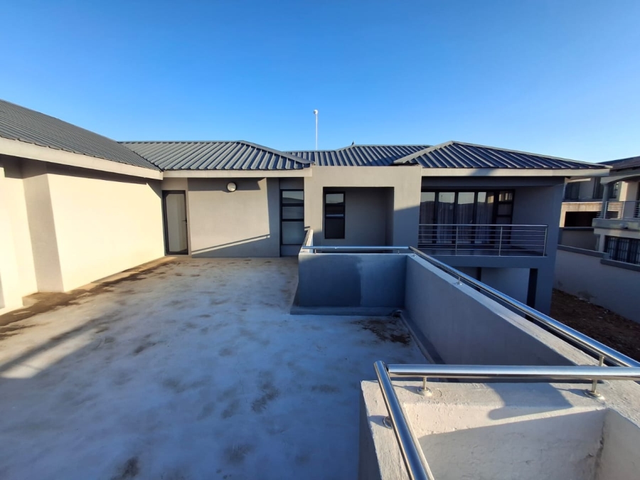 To Let 5 Bedroom Property for Rent in Bendor Limpopo