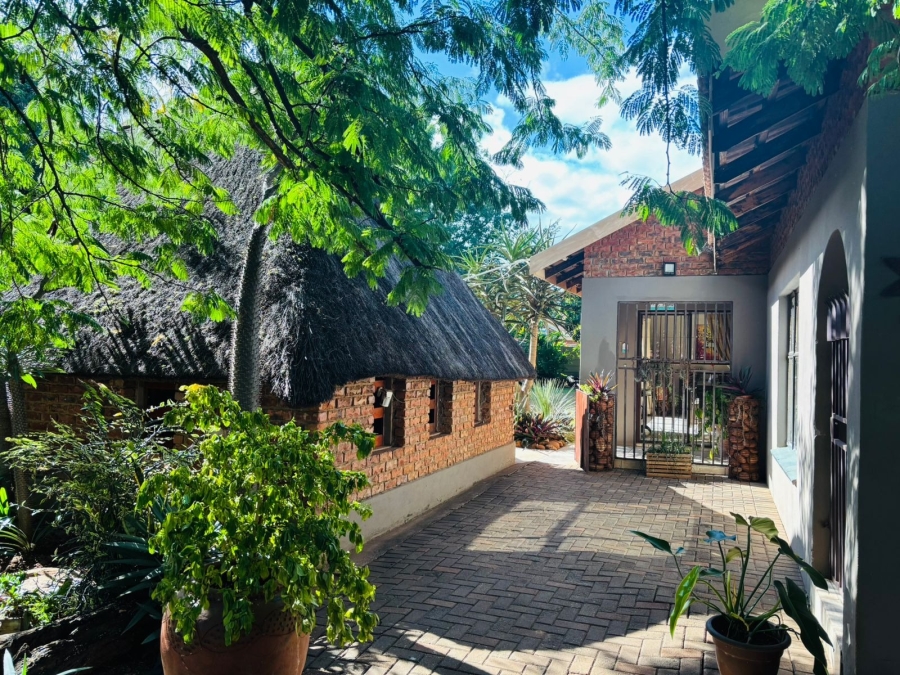 3 Bedroom Property for Sale in Chroompark Limpopo