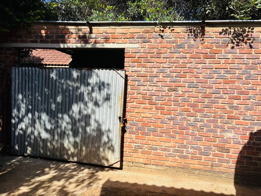 3 Bedroom Property for Sale in Chroompark Limpopo