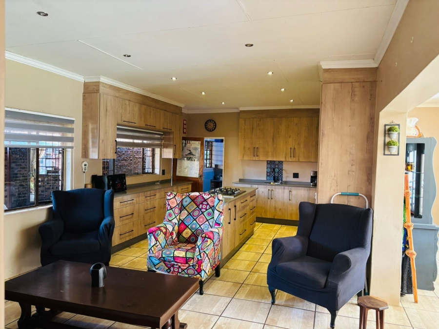 3 Bedroom Property for Sale in Chroompark Limpopo