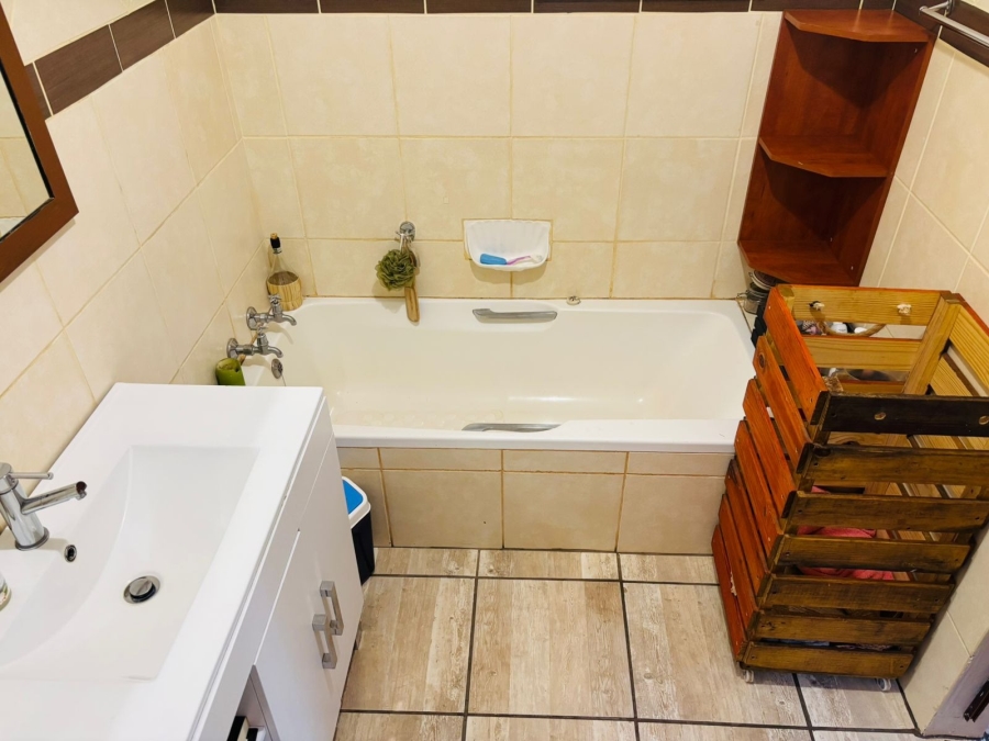 3 Bedroom Property for Sale in Chroompark Limpopo
