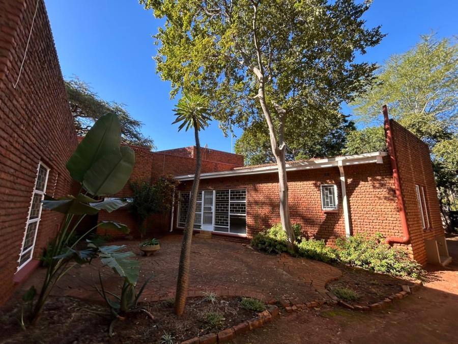 4 Bedroom Property for Sale in Chroompark Limpopo