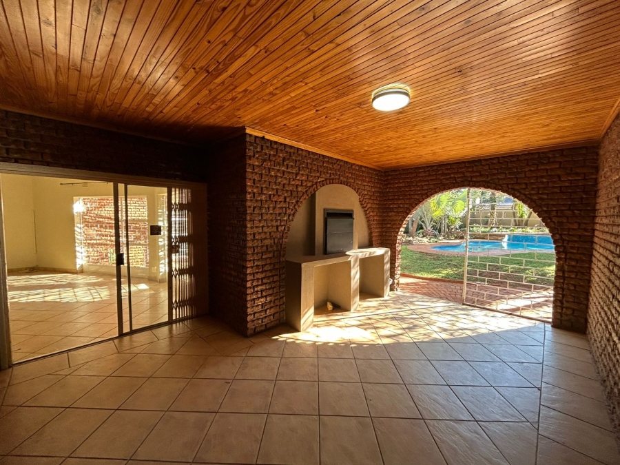 4 Bedroom Property for Sale in Chroompark Limpopo
