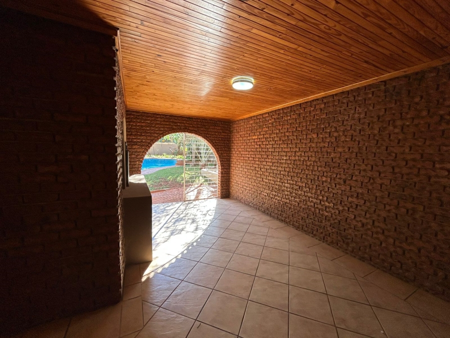 4 Bedroom Property for Sale in Chroompark Limpopo