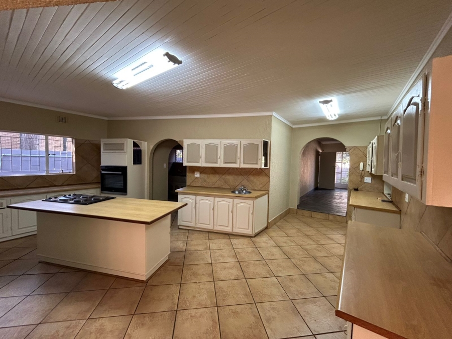4 Bedroom Property for Sale in Chroompark Limpopo