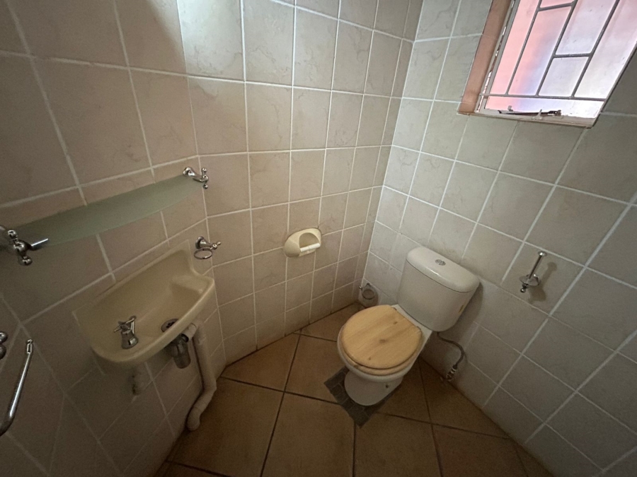 4 Bedroom Property for Sale in Chroompark Limpopo