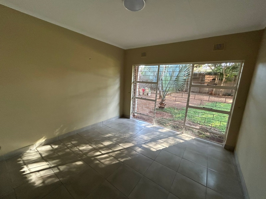 4 Bedroom Property for Sale in Chroompark Limpopo