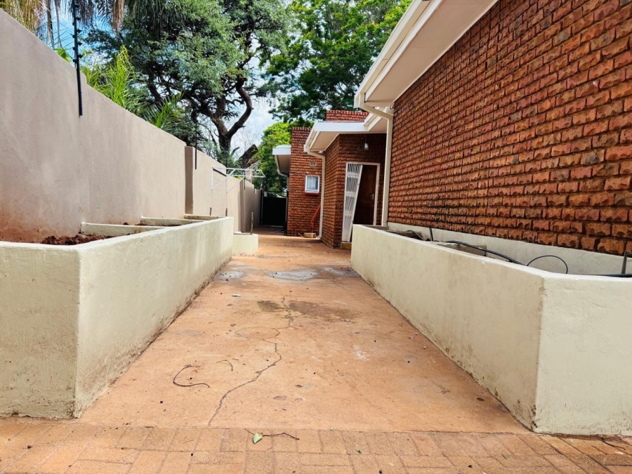 To Let 5 Bedroom Property for Rent in Chroompark Limpopo