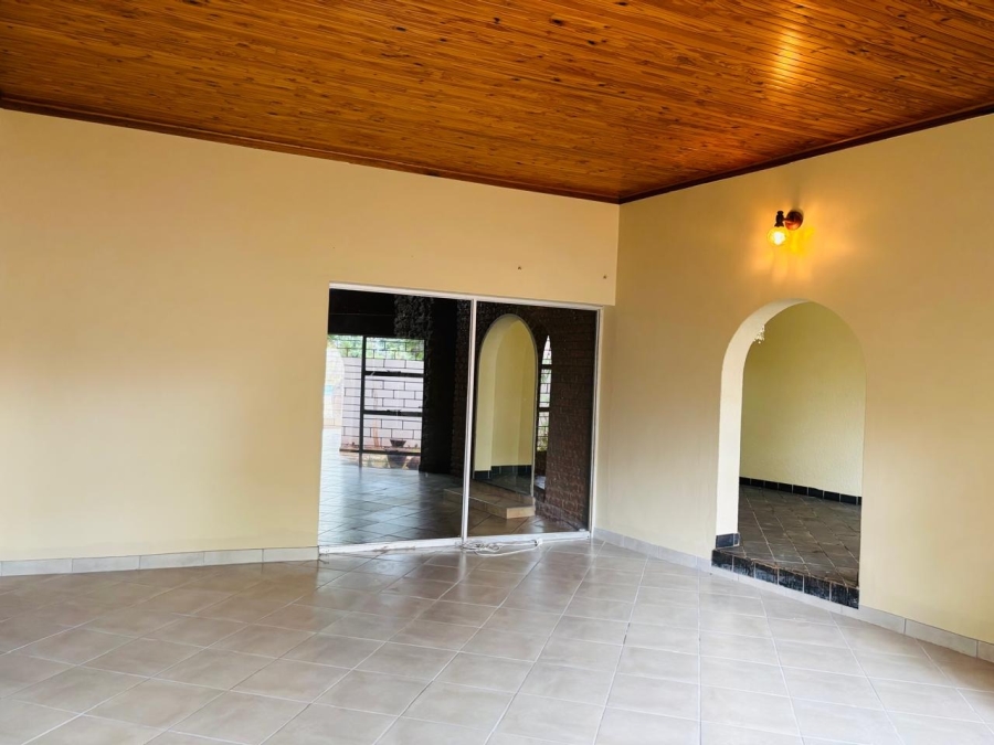 To Let 5 Bedroom Property for Rent in Chroompark Limpopo