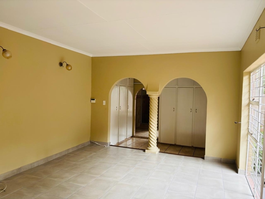 To Let 5 Bedroom Property for Rent in Chroompark Limpopo