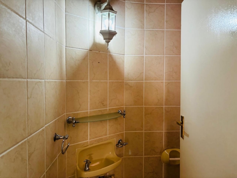 To Let 5 Bedroom Property for Rent in Chroompark Limpopo