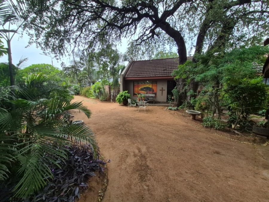 5 Bedroom Property for Sale in Phalaborwa Limpopo