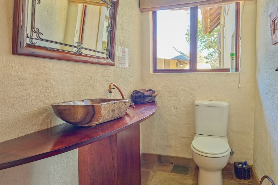 5 Bedroom Property for Sale in Zebula Golf Estate Limpopo