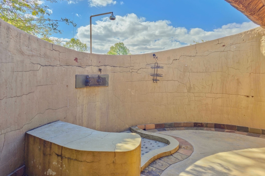 5 Bedroom Property for Sale in Zebula Golf Estate Limpopo