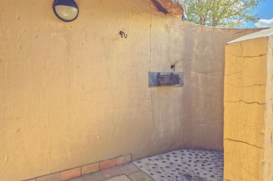 5 Bedroom Property for Sale in Zebula Golf Estate Limpopo