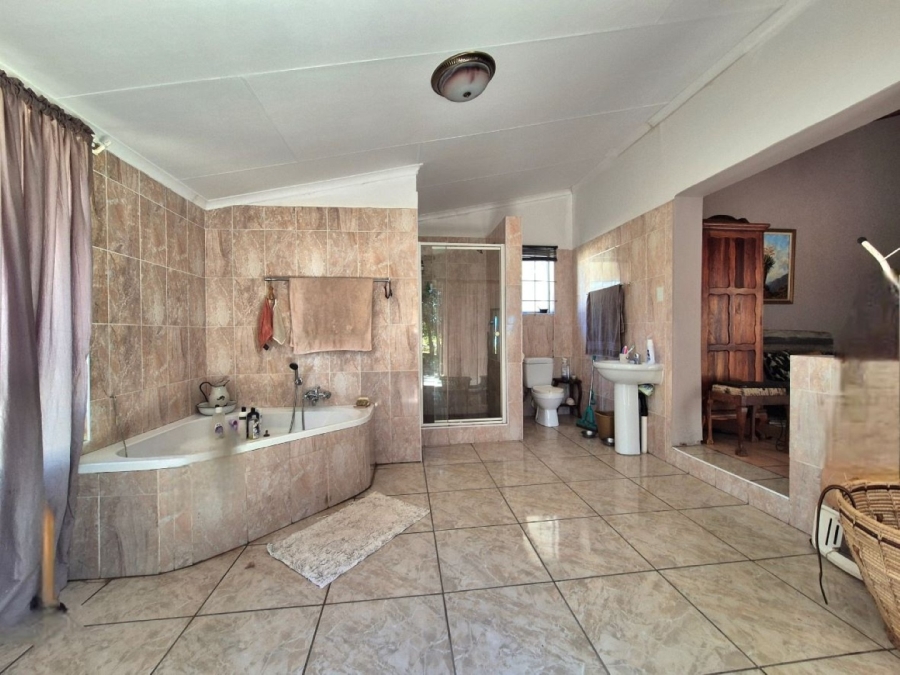 3 Bedroom Property for Sale in Mookgopong Limpopo