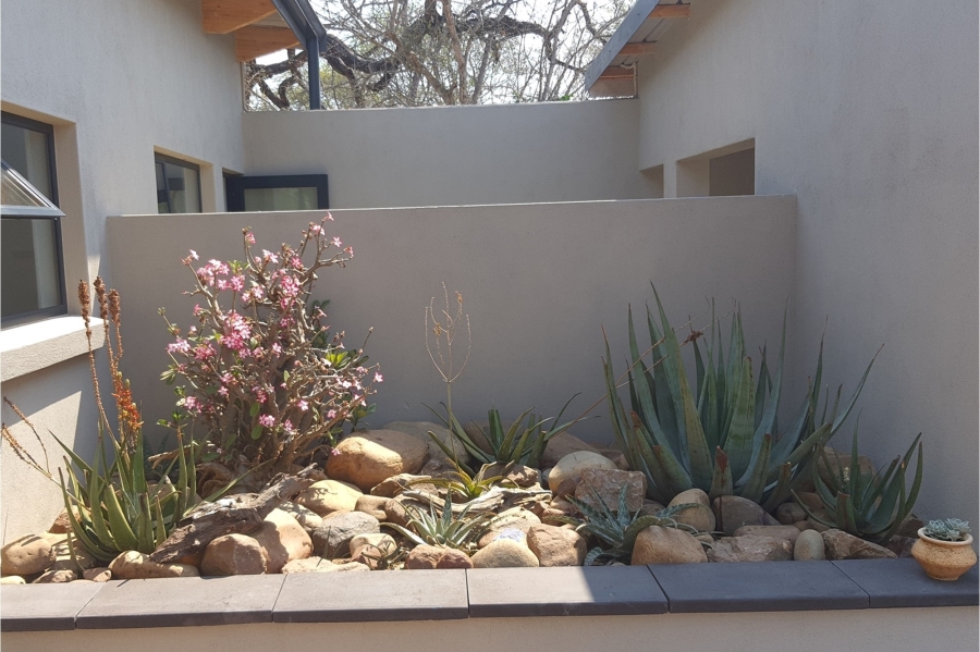 3 Bedroom Property for Sale in Hoedspruit Limpopo