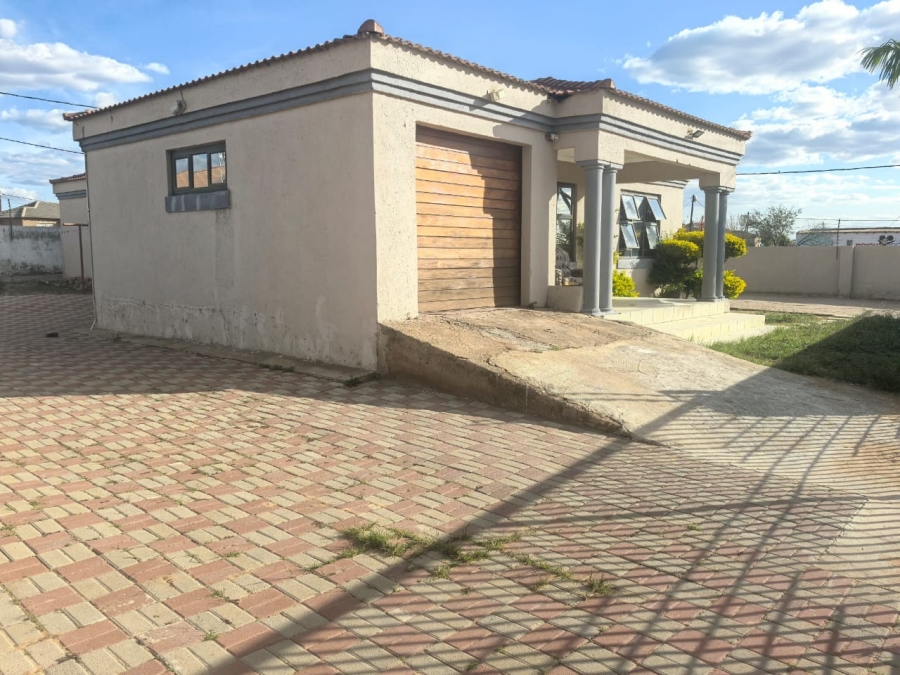 3 Bedroom Property for Sale in Mankweng Limpopo