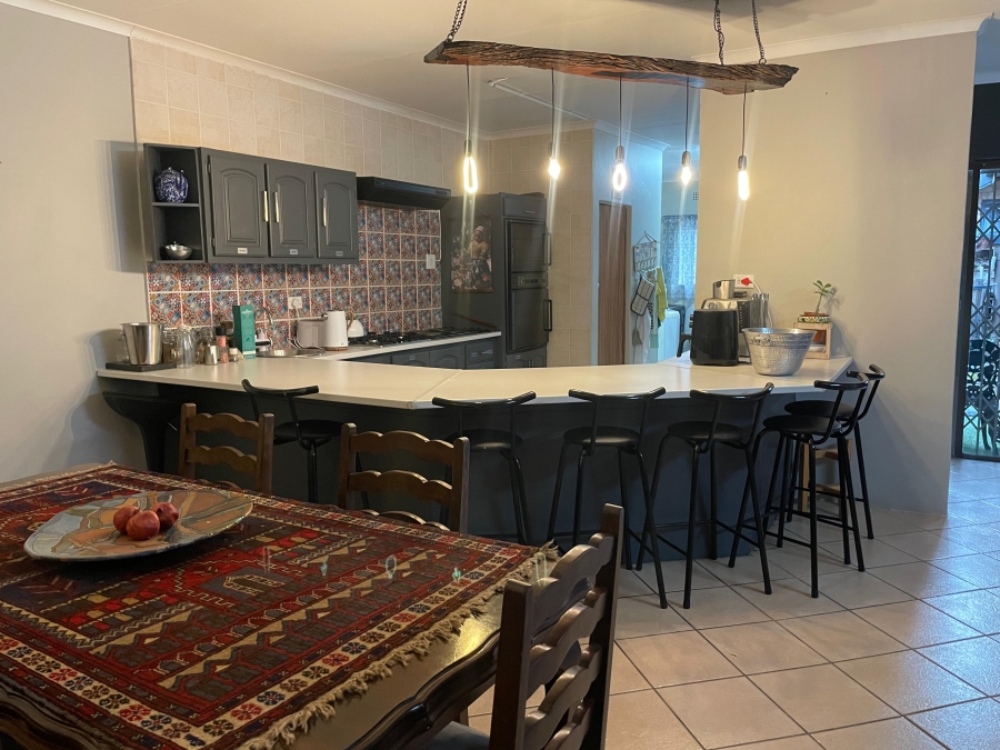 5 Bedroom Property for Sale in Aquapark Limpopo