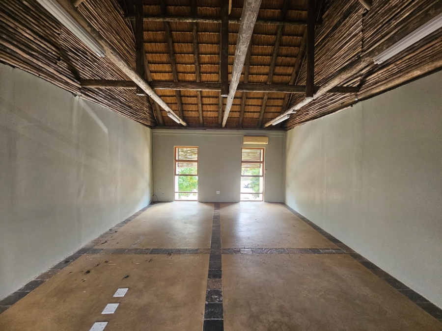 To Let commercial Property for Rent in Hoedspruit Limpopo