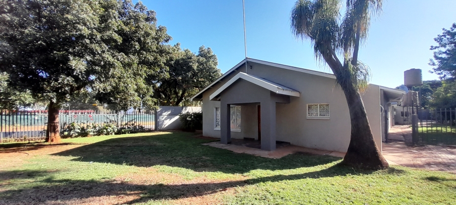 13 Bedroom Property for Sale in Mokopane Central Limpopo