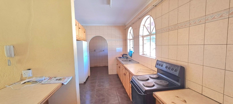 5 Bedroom Property for Sale in Fauna Park Limpopo