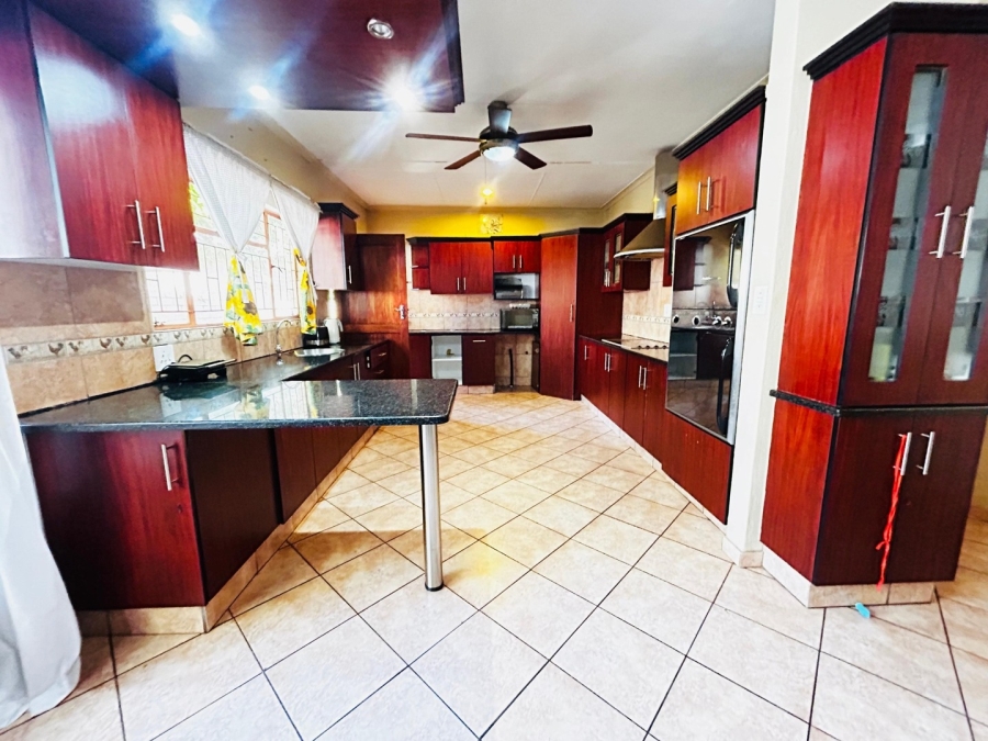 4 Bedroom Property for Sale in Mokopane Central Limpopo