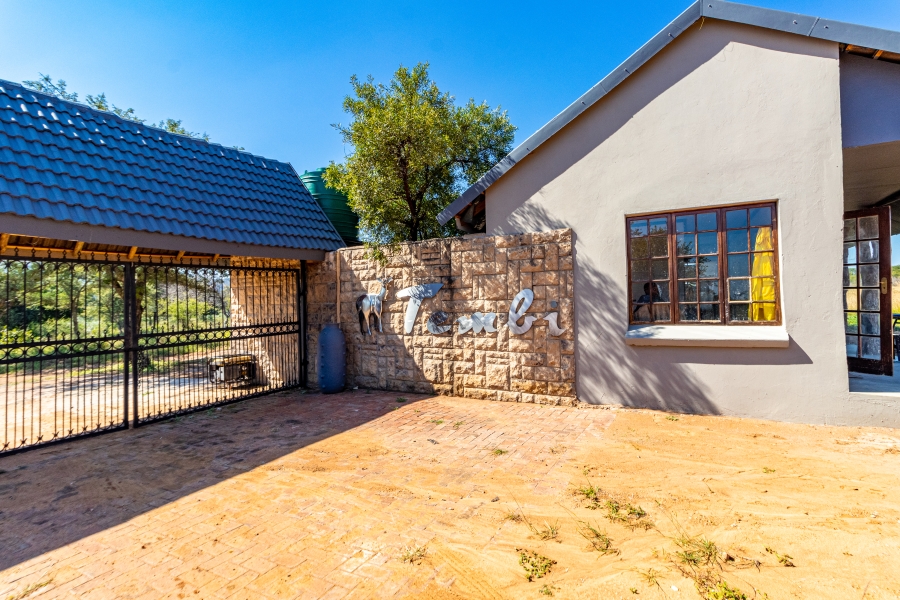 4 Bedroom Property for Sale in Rooiberg Limpopo