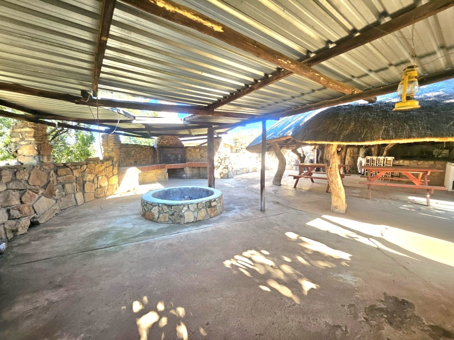 4 Bedroom Property for Sale in Nantes AH Limpopo