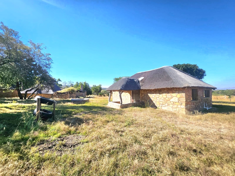 4 Bedroom Property for Sale in Nantes AH Limpopo