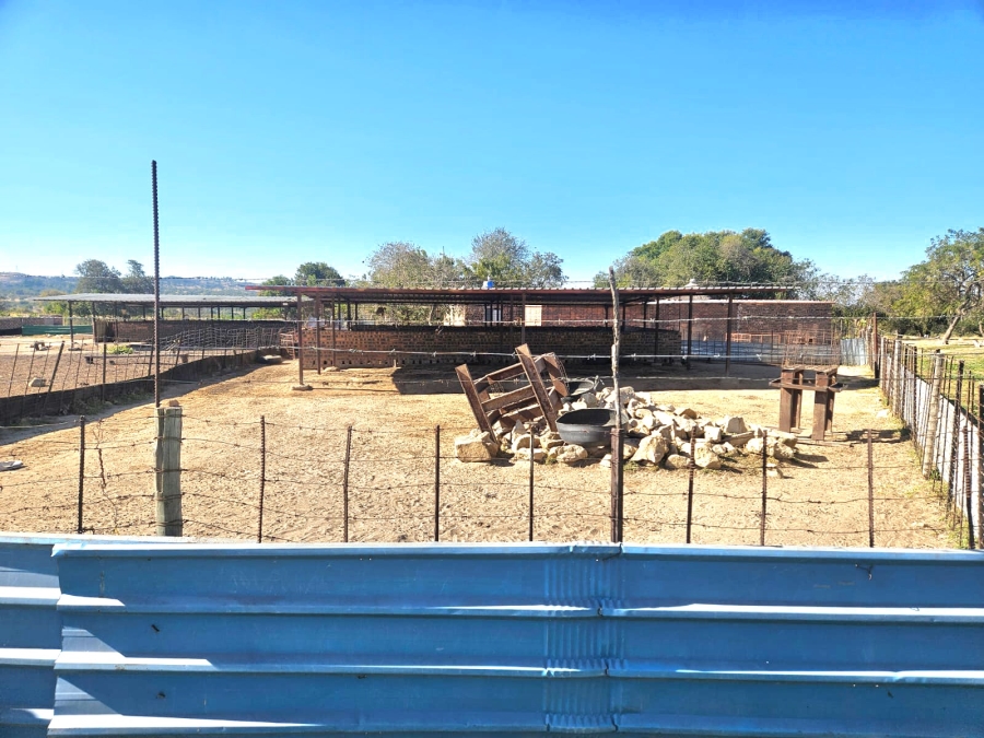 4 Bedroom Property for Sale in Nantes AH Limpopo