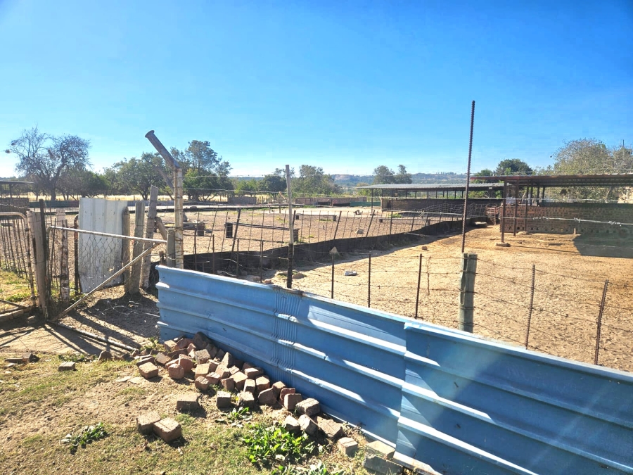 4 Bedroom Property for Sale in Nantes AH Limpopo