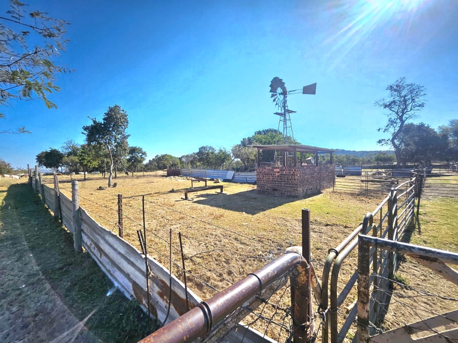 4 Bedroom Property for Sale in Nantes AH Limpopo