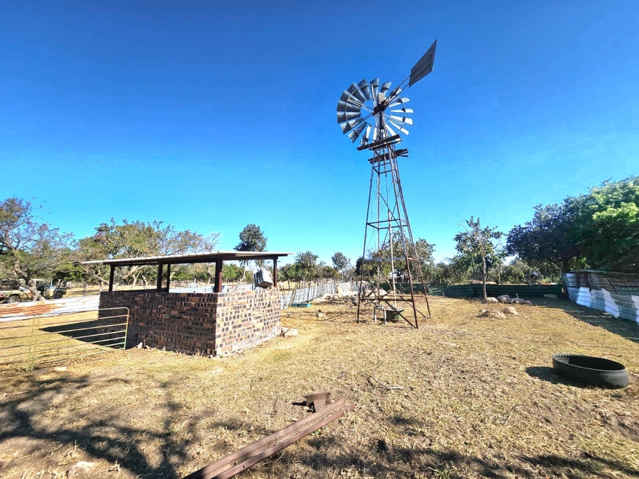 4 Bedroom Property for Sale in Nantes AH Limpopo