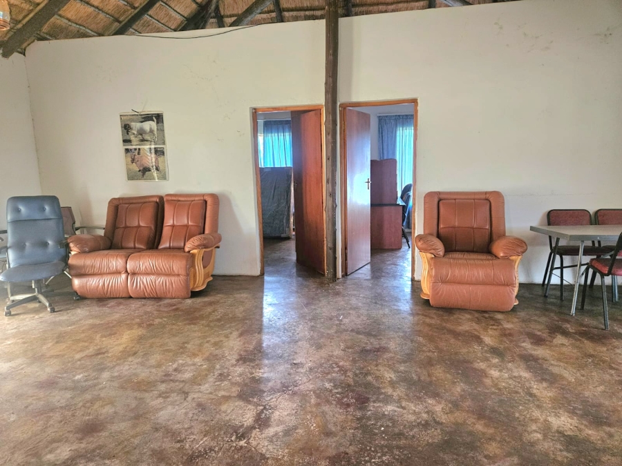 4 Bedroom Property for Sale in Nantes AH Limpopo