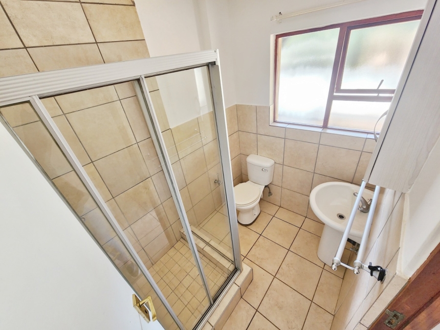 1 Bedroom Property for Sale in Bendor Limpopo