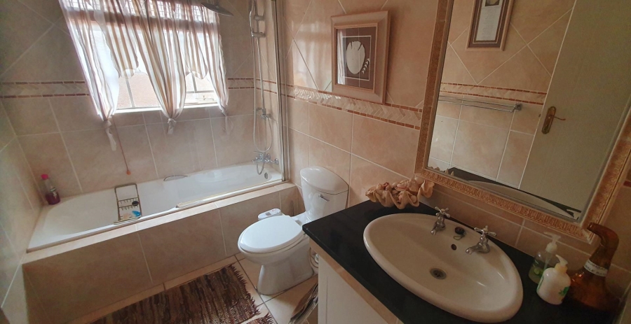 3 Bedroom Property for Sale in Mookgopong Limpopo