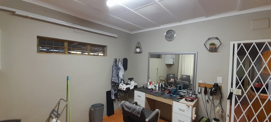 4 Bedroom Property for Sale in Mokopane Central Limpopo