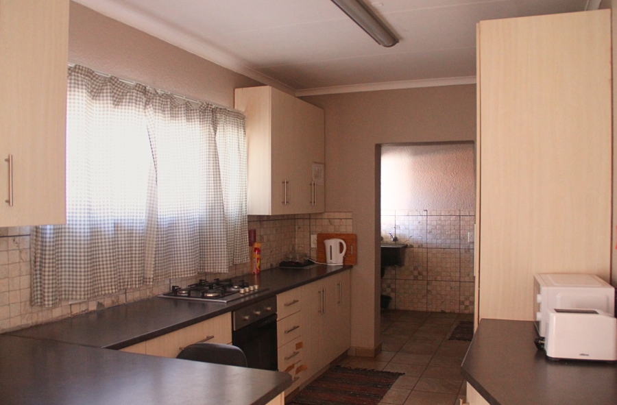 5 Bedroom Property for Sale in Fauna Park Limpopo