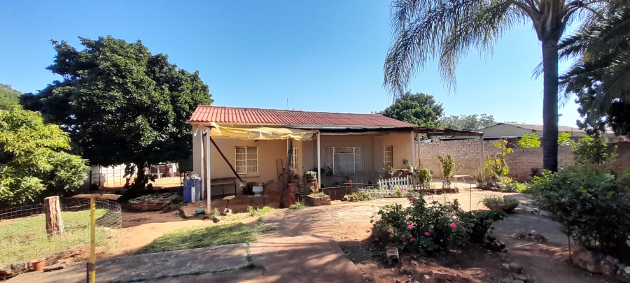 2 Bedroom Property for Sale in Mokopane Central Limpopo