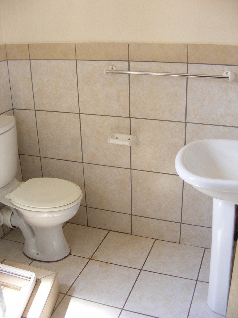 2 Bedroom Property for Sale in Onverwacht Limpopo