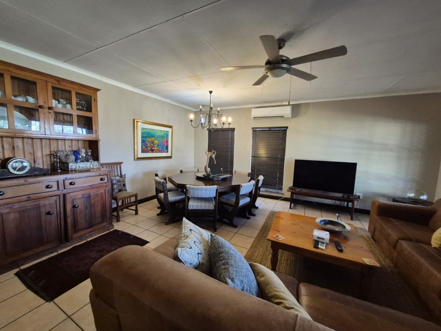 4 Bedroom Property for Sale in Phalaborwa Limpopo