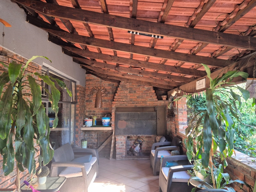 5 Bedroom Property for Sale in Bendor Limpopo